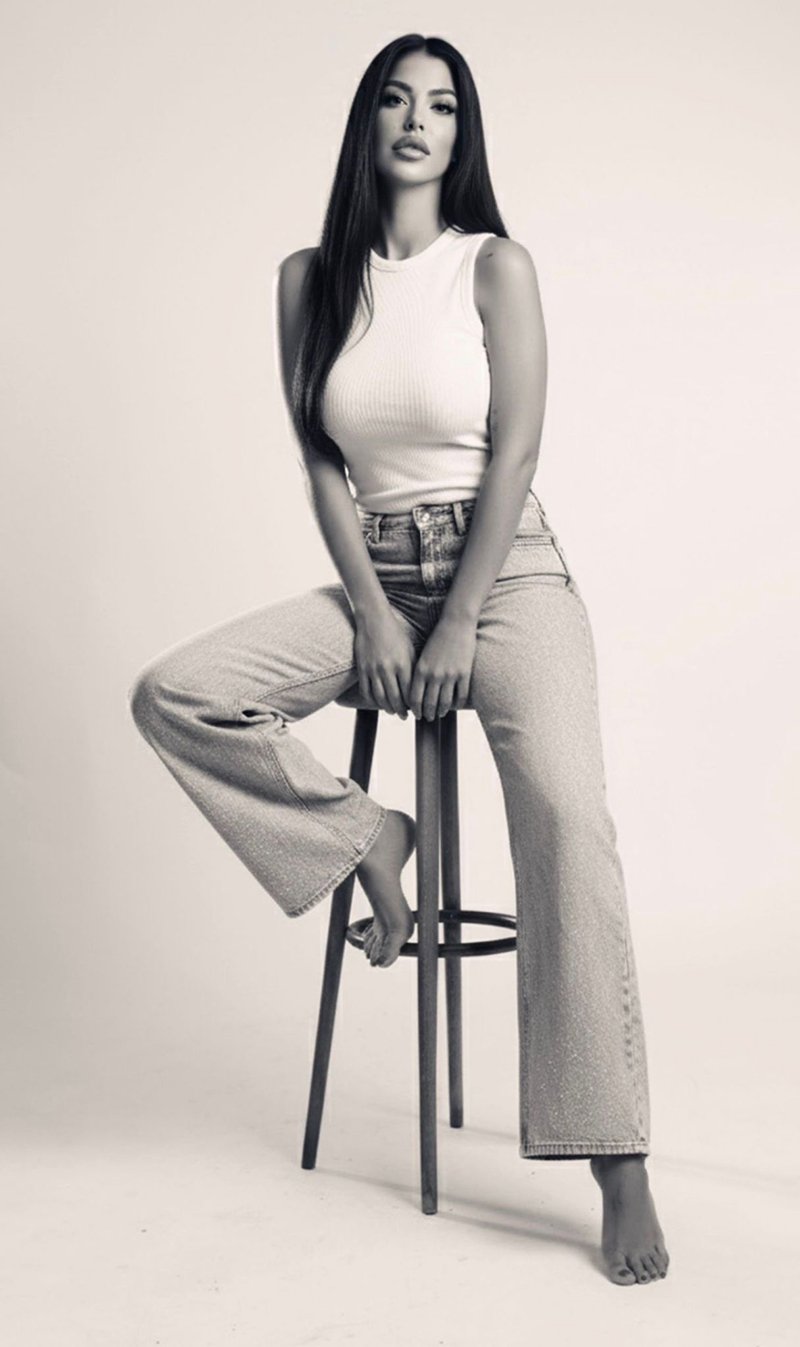 Mima Lucia Dikić - Garava.